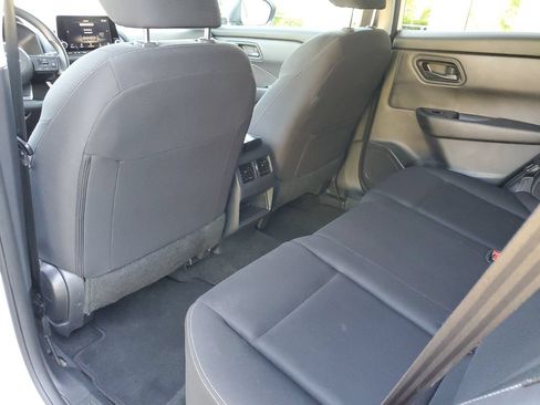 Certified 2024 Nissan Rogue S FWD image 11