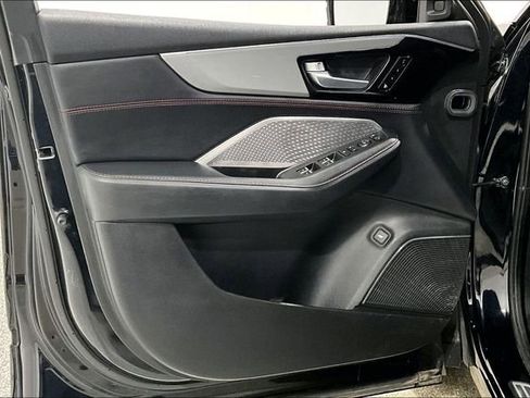 Used 2022 Acura MDX A-Spec image 21