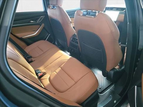 New 2026 Jaguar F-PACE R-Dynamic S image 11