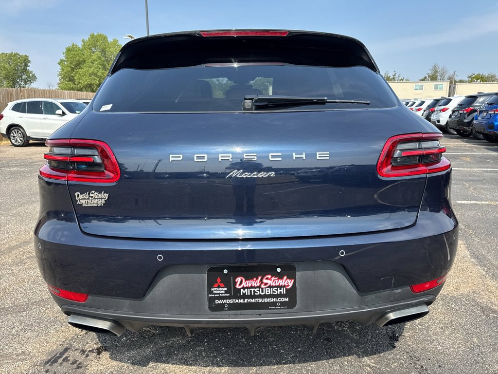 Used 2018 Porsche Macan Sport Edition AWD/4WD image 5