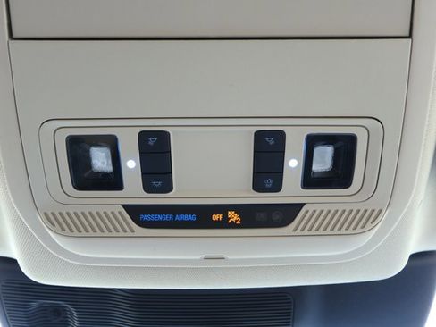 Used 2023 Ford Explorer XLT w/ Equipment Group 202A image 21