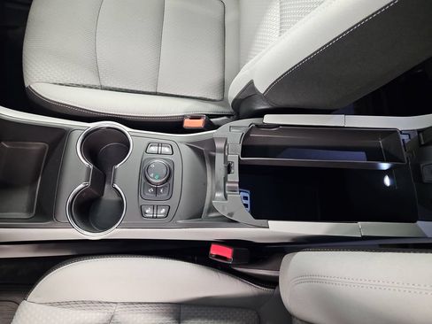 Used 2023 GMC Terrain SLE w/ Driver Convenience Package AWD/4WD image 26