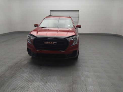 Used 2022 GMC Terrain SLE w/ Driver Convenience Package FWD image 15