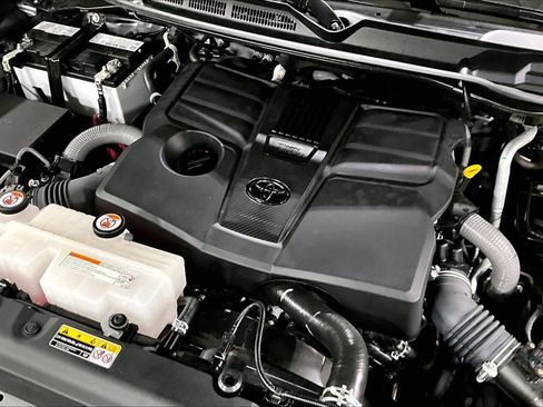 Certified 2025 Toyota Tundra SR5 w/ SR5 Convenience Package AWD/4WD image 33