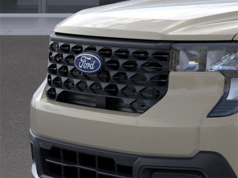 New 2025 Ford Maverick XLT w/ Equipment Group 301A image 18