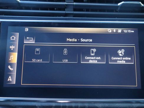 Used 2019 Audi Q8 Premium Plus w/ Premium Plus image 37