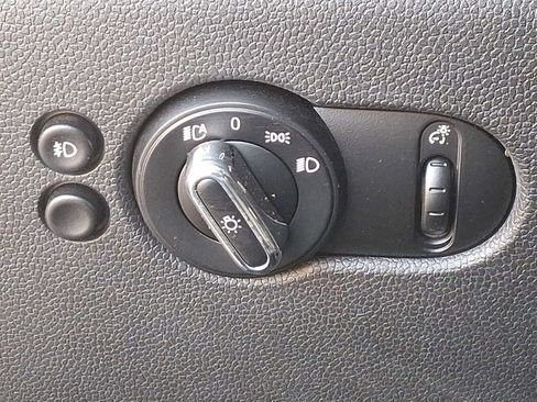 Used 2020 MINI Cooper S image 26