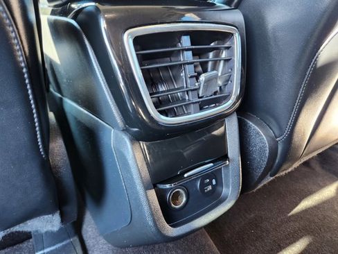 Used 2021 Lincoln Nautilus Standard w/ Equipment Group 101A image 30