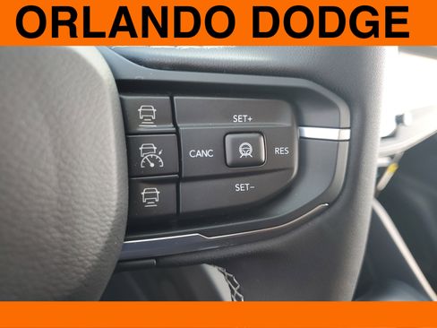 New 2026 Jeep Cherokee Laredo image 15