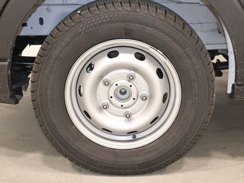 New 2026 Ford Transit 250 148 Medium Roof RWD image 32