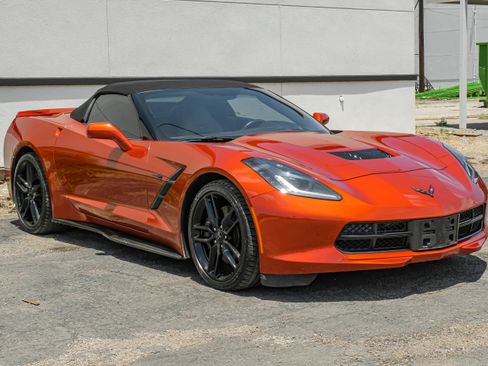 Used 2015 Chevrolet Corvette Stingray Convertible w/ 2LT Preferred Equipment Group RWD image 9