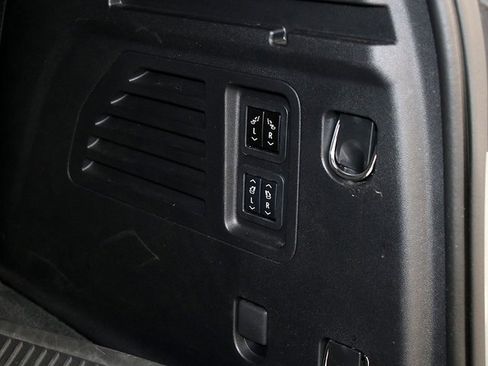 Certified 2025 Buick Enclave Avenir w/ Super Cruise Package image 27