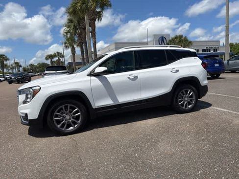 Used 2023 GMC Terrain SLT FWD image 25
