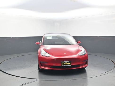 Used 2018 Tesla Model 3 Long Range RWD image 3