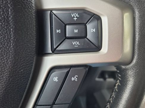 Used 2019 Ford F350 Lariat w/ Chrome Package AWD/4WD image 23