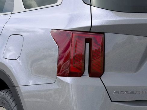 New 2025 Kia Sorento SX Prestige AWD/4WD image 11
