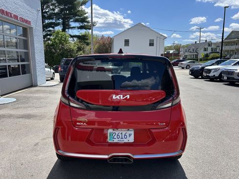 Used 2023 Kia Soul GT-Line FWD image 6