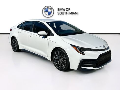 Used 2021 Toyota Corolla SE image 1