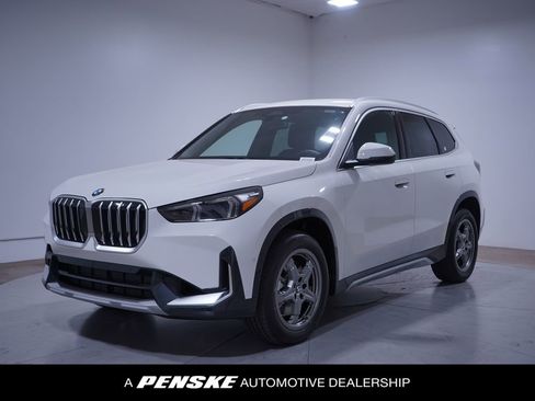 Used 2026 BMW X1 xDrive28i AWD/4WD image 1
