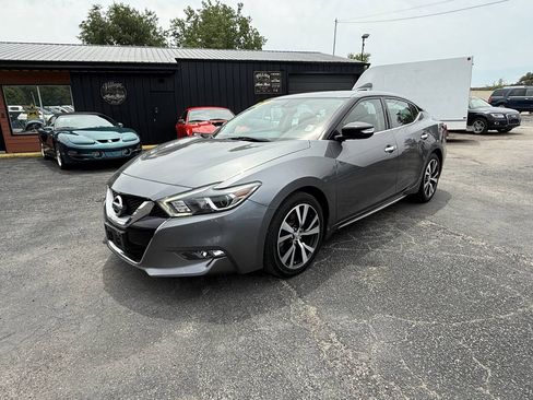 Used 2016 Nissan Maxima 3.5 SV FWD image 1