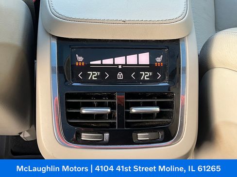 Certified 2023 Volvo XC90 B6 Plus w/ Protection Package image 33