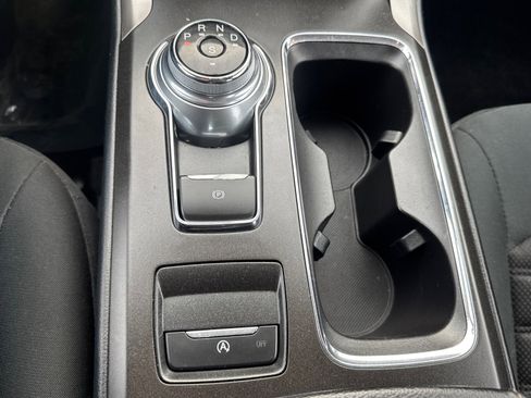 Used 2018 Ford Fusion SE image 12