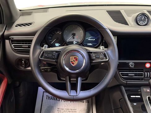 Used 2025 Porsche Macan S AWD/4WD image 26