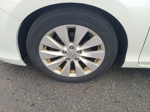 Used 2013 Honda Accord EX-L image 10
