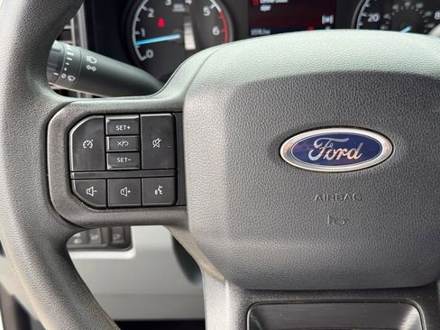 Used 2025 Ford F250 XLT AWD/4WD image 16
