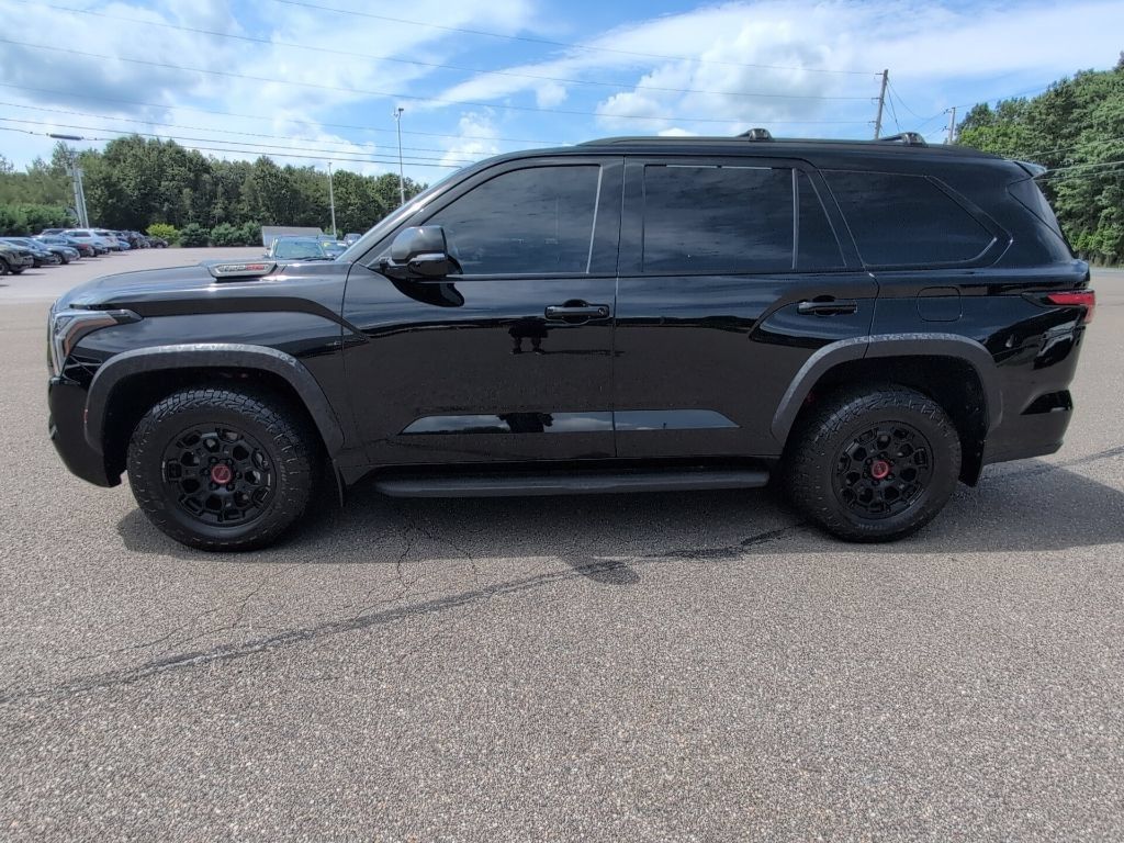 Used 2024 Toyota Sequoia TRD Pro AWD/4WD image 3