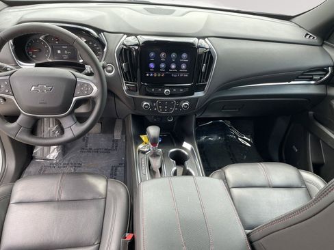 Used 2023 Chevrolet Traverse RS AWD/4WD image 28