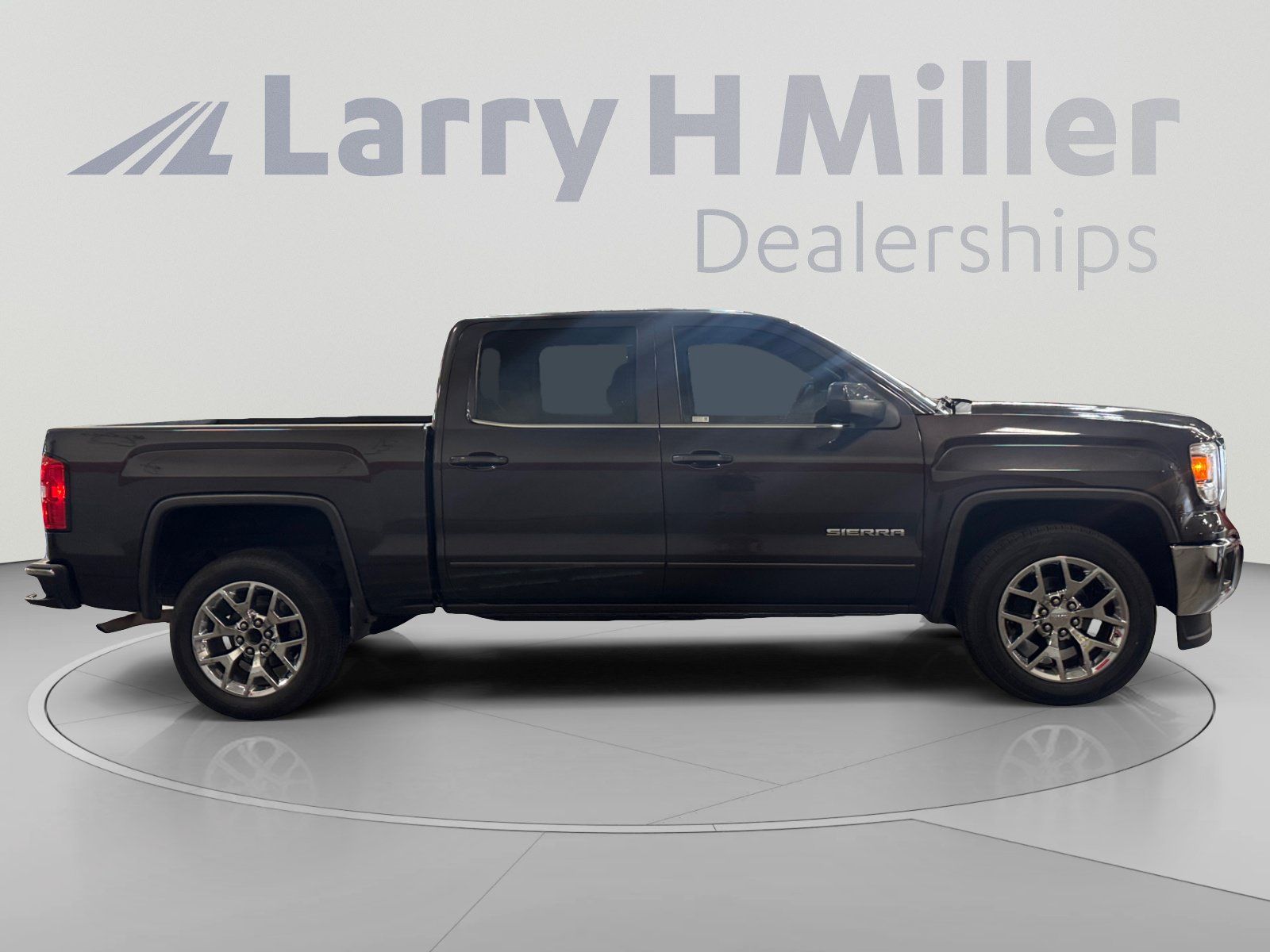 Used 2014 GMC Sierra 1500 SLE w/ SLE Value Package RWD image 6