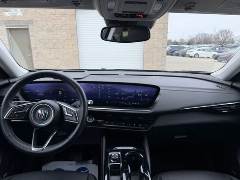 Used 2024 Buick Envision Preferred image 17