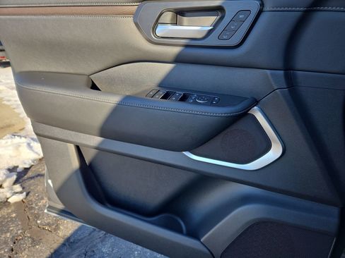 New 2026 Nissan Armada Platinum Reserve image 11