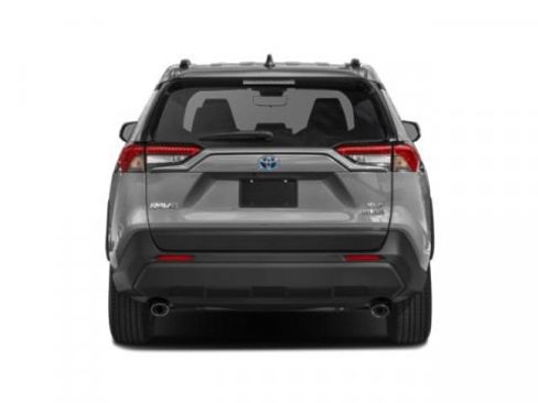 Used 2022 Toyota RAV4 XLE image 8