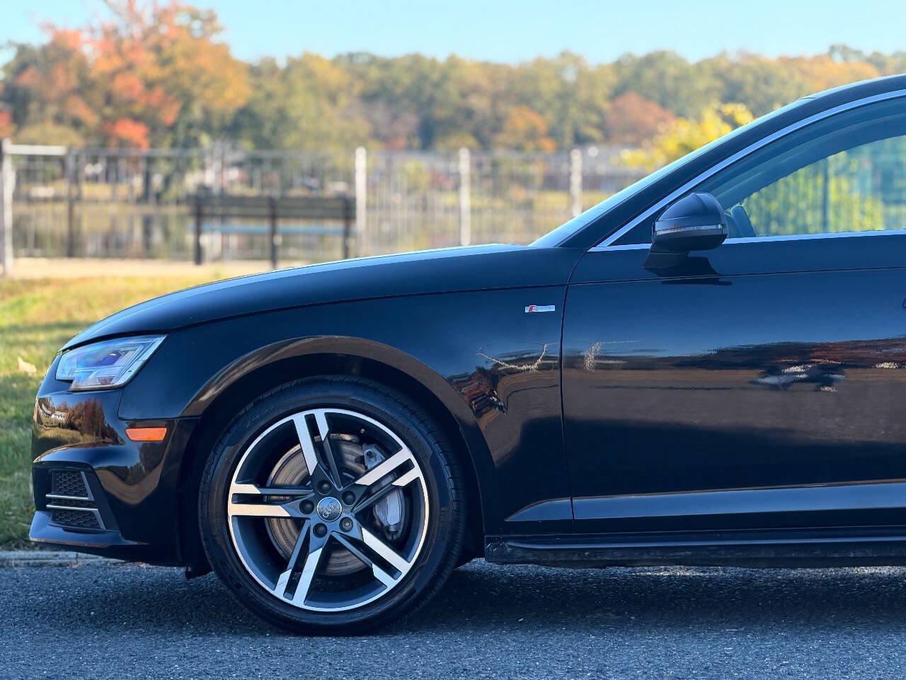 Used 2017 Audi A4 2.0T Premium Plus w/ Premium Plus Package AWD/4WD image 30
