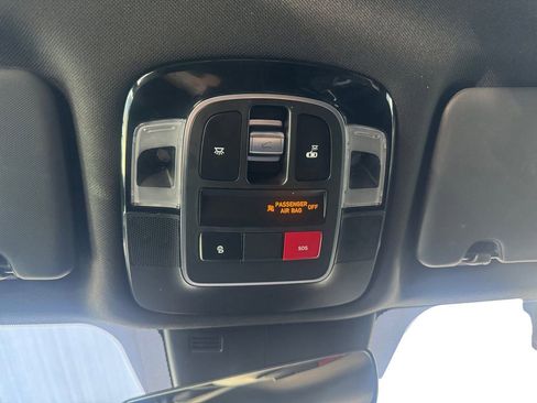 Used 2023 Hyundai Santa Cruz Limited image 27