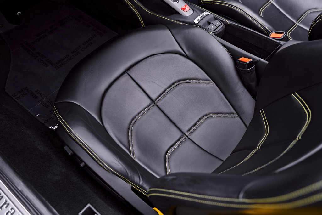 Used 2019 Ferrari 488 Spider RWD image 61