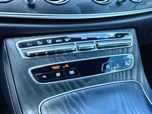 Used 2022 Mercedes-Benz E 350 Sedan image 20