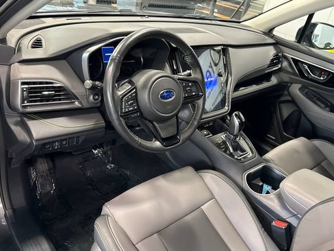 Used 2025 Subaru Outback Onyx Edition XT w/ Popular Package #2 AWD/4WD image 5