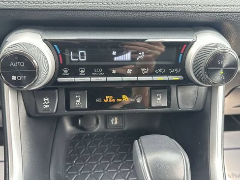 Used 2023 Toyota RAV4 XLE Premium AWD/4WD image 19