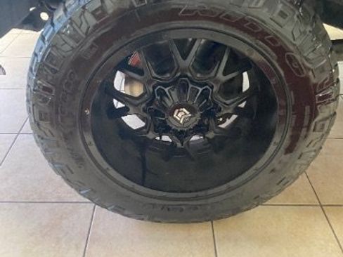 Used 2014 RAM 2500 Longhorn w/ Convenience Group AWD/4WD image 37