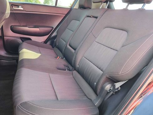 Used 2021 Kia Sportage LX image 18