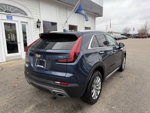 Used 2020 Cadillac XT4 Premium Luxury image 5