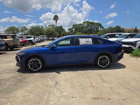 New 2026 Kia K4 EX FWD image 4