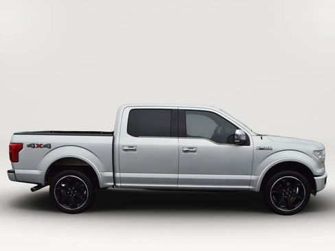 Used 2016 Ford F150 Platinum w/ Equipment Group 701A Luxury image 8