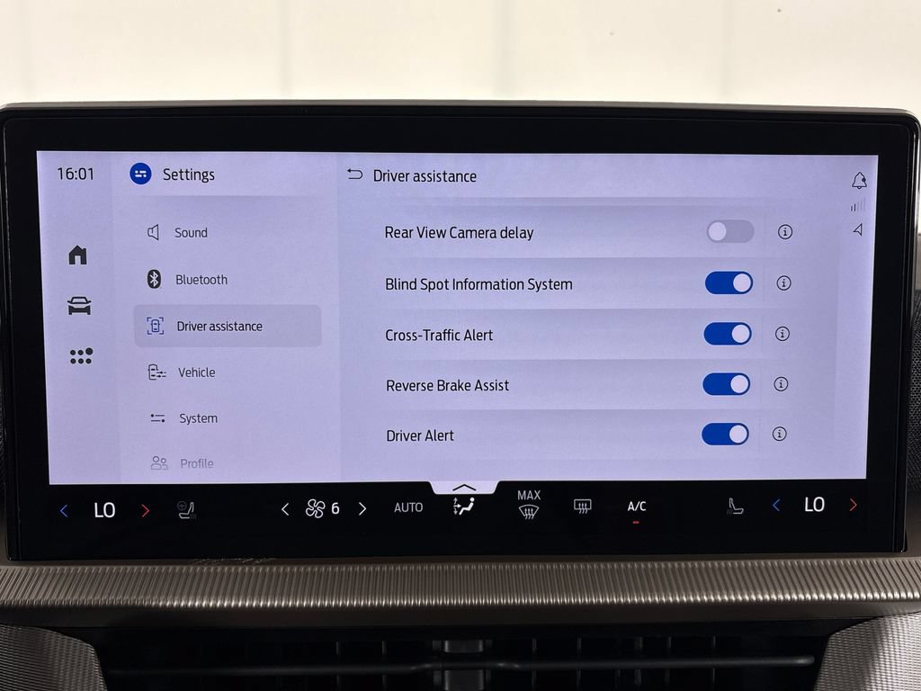 New 2026 Ford Explorer Active w/ Active Comfort Package RWD image 58