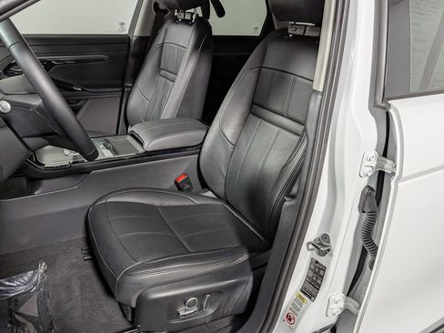 Used 2022 Land Rover Range Rover Evoque S image 15