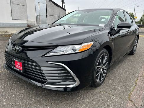 Certified 2023 Toyota Camry XLE w/ Cold Weather Package AWD/4WD image 1