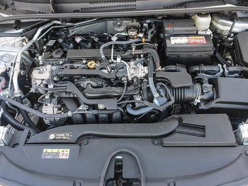 Used 2025 Toyota Corolla SE FWD image 27